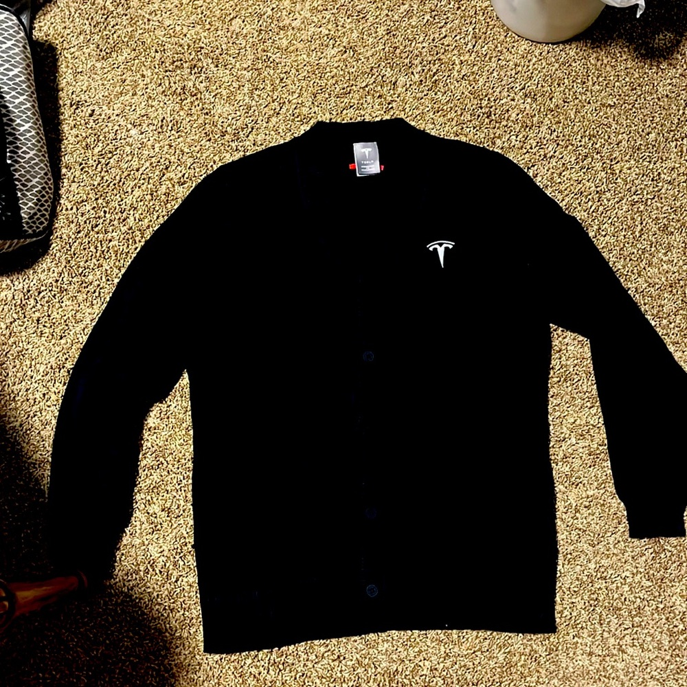 Tesla cardigan button up